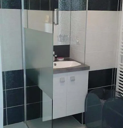 דירה Studio Calvi 100m De La Plage + Parking קאלבי